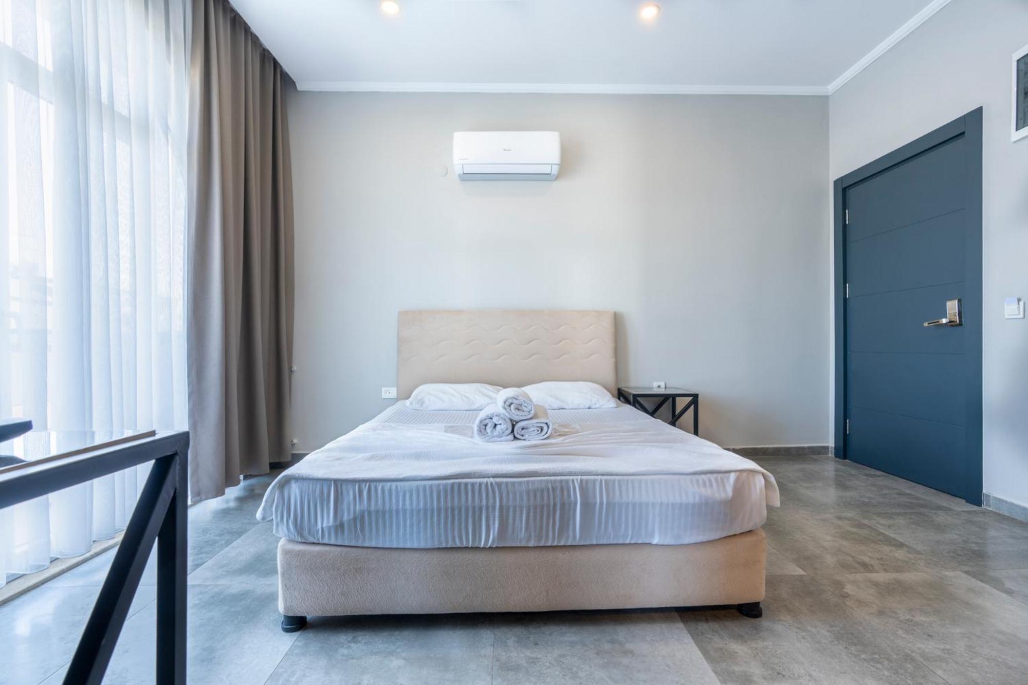 Hotel apartamentowy Lara Homes