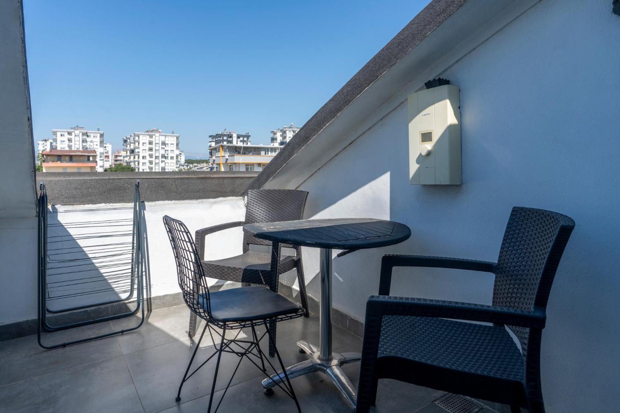 Lara Homes Hotel apartamentowy 2*